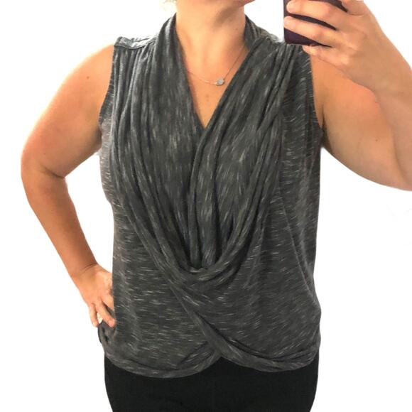 Simply Vera X-SMALL Low Drape Neck Faux Collar Heathered Raw Hem Blouse - Picture 2 of 8